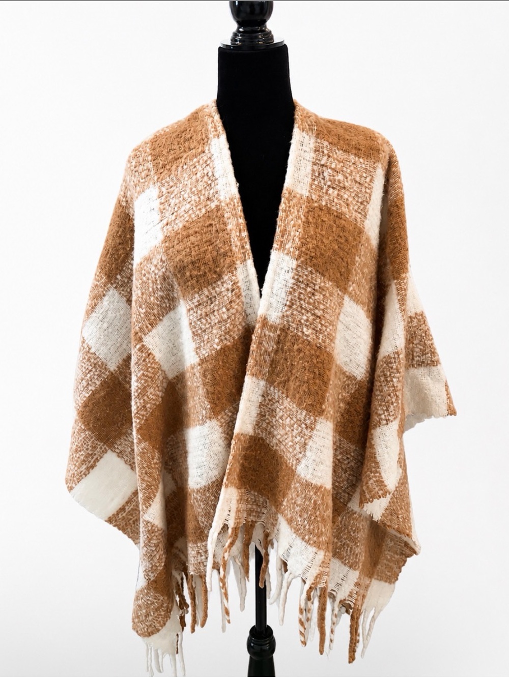 LOFT Beige & White Plaid Fringe Wrap- soft and cozy  EUC - Picture 3 of 6